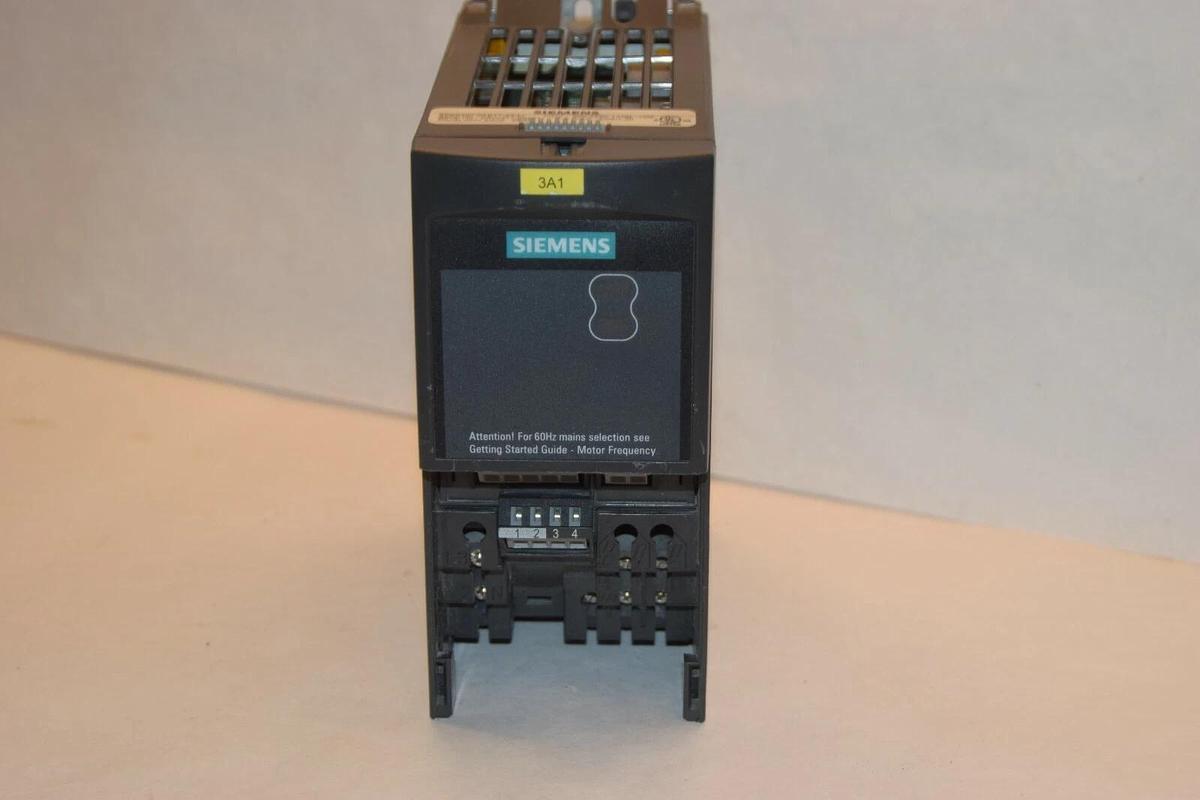 Used SIEMENS 6SE6420-2AB11-2AA1 200-240V 0.12Kw Micromaster 420 AC Drive