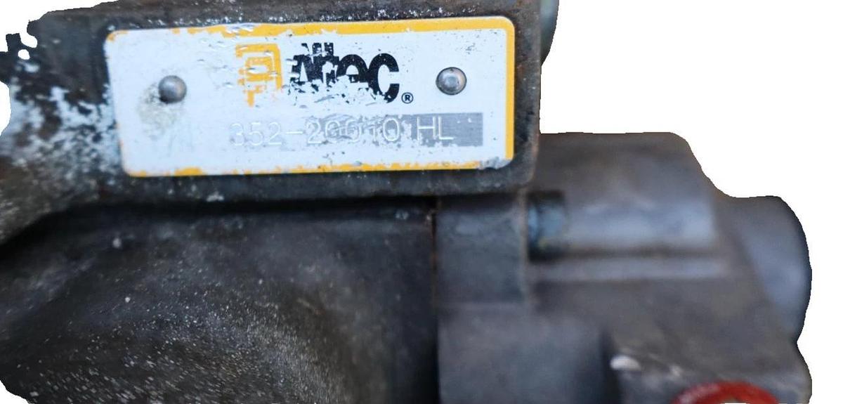 Used Altec 352-20070 HL , 35220070HL Hydraulic 4 Valve Block