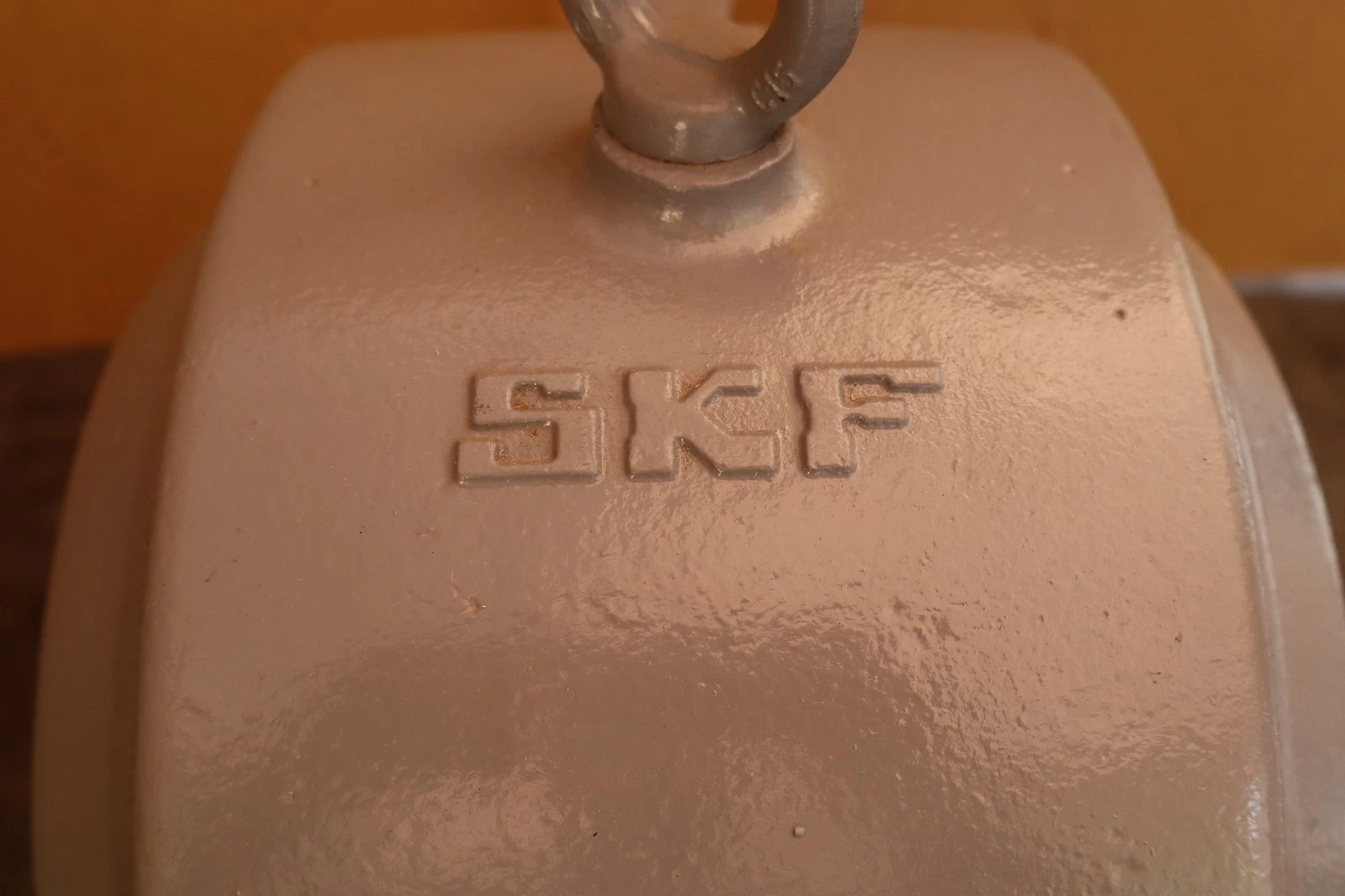 SKF Pillow Block HOUSING 2-Bolt SNA532 SNA-532 06286 0314-3710 Cast Iron (NOS)