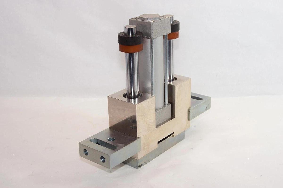 (NEW) SMC US11373-S80 145psi Tie Rod Cylinder