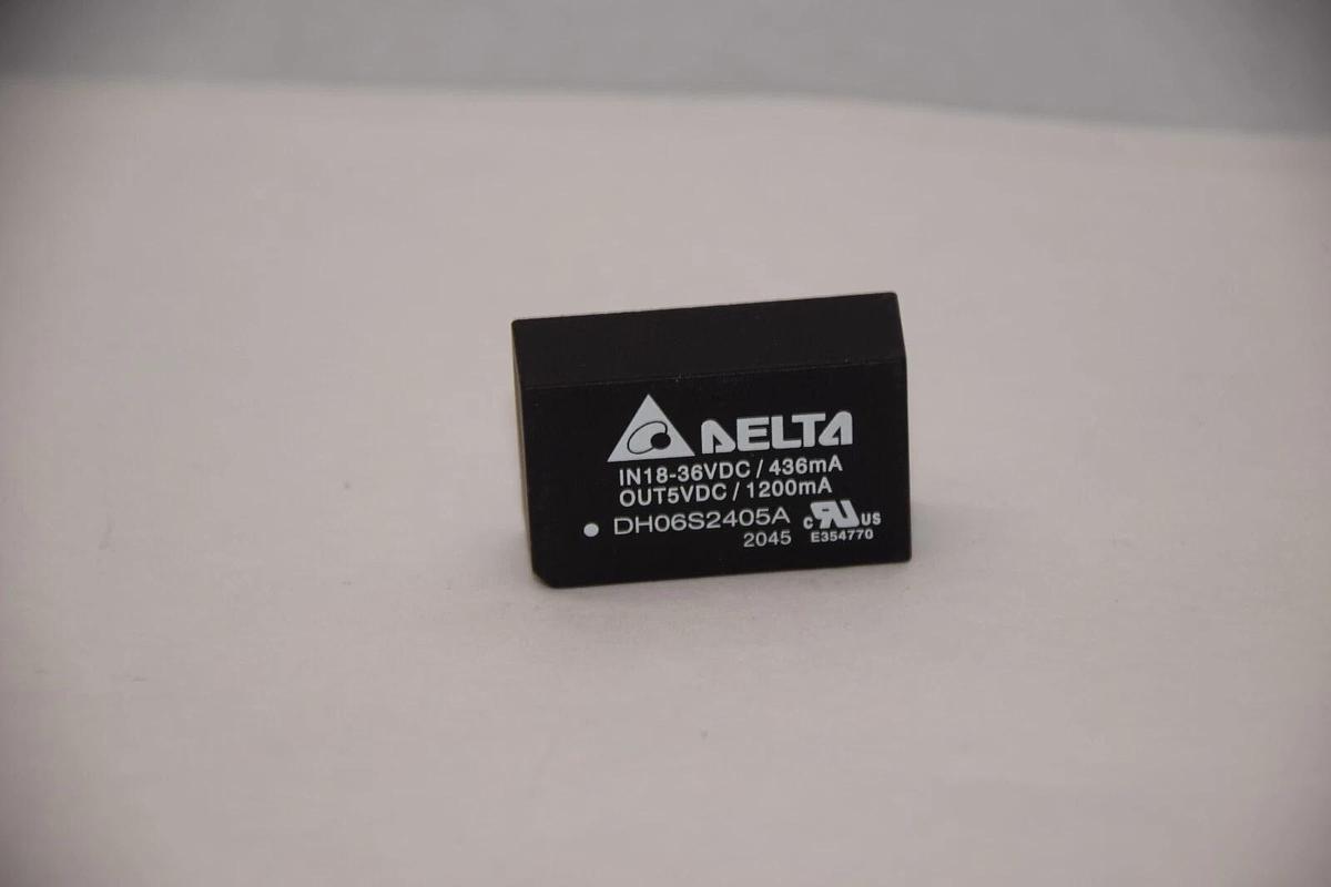 (NEW - Lot of 2) DELTA DH06S2405A Isolated DC/DC Converter