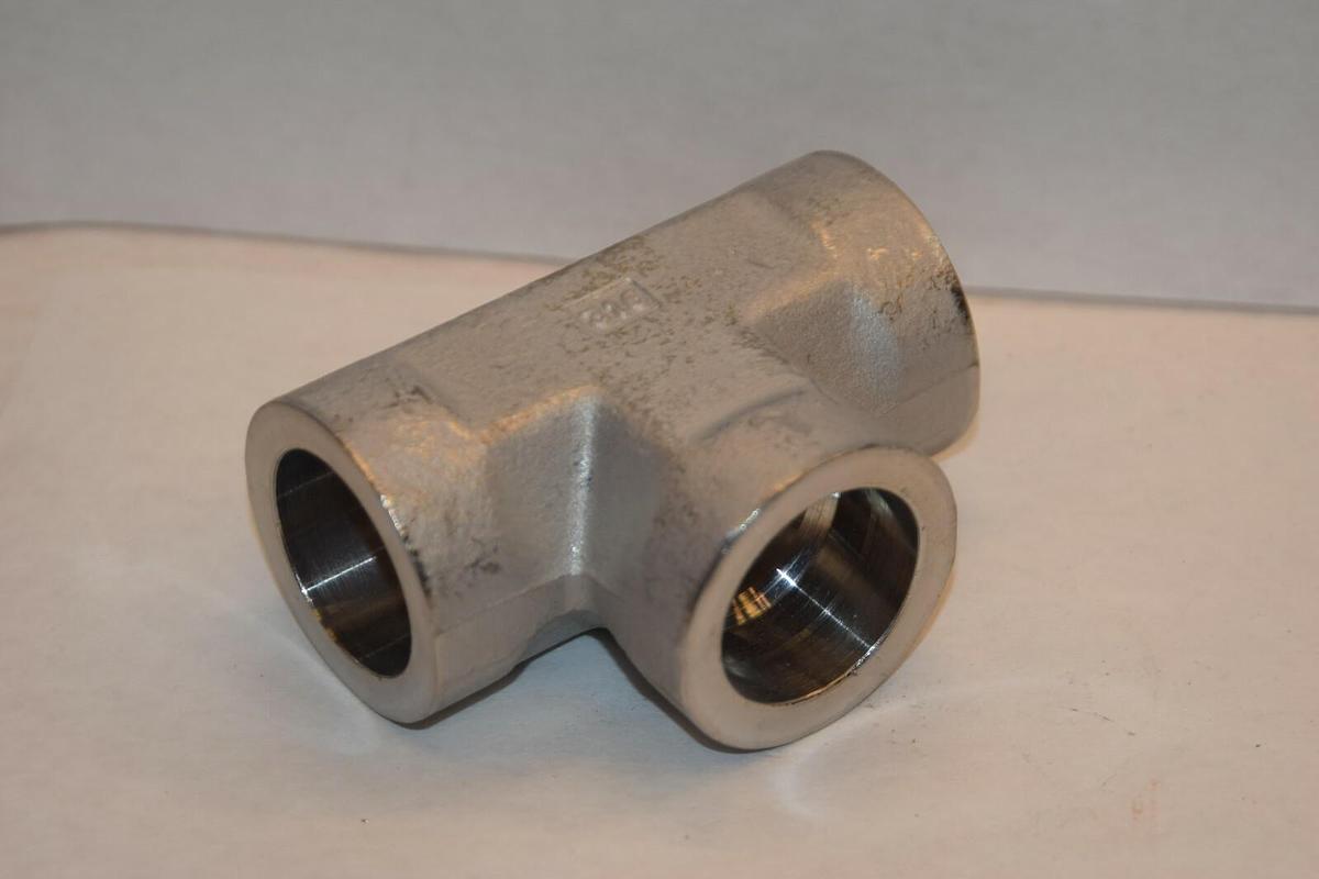 NEW ASP SSP 1714302 20SWT 1-1/4" TEE T TUBE ADAPTER STAINLESS STEEL