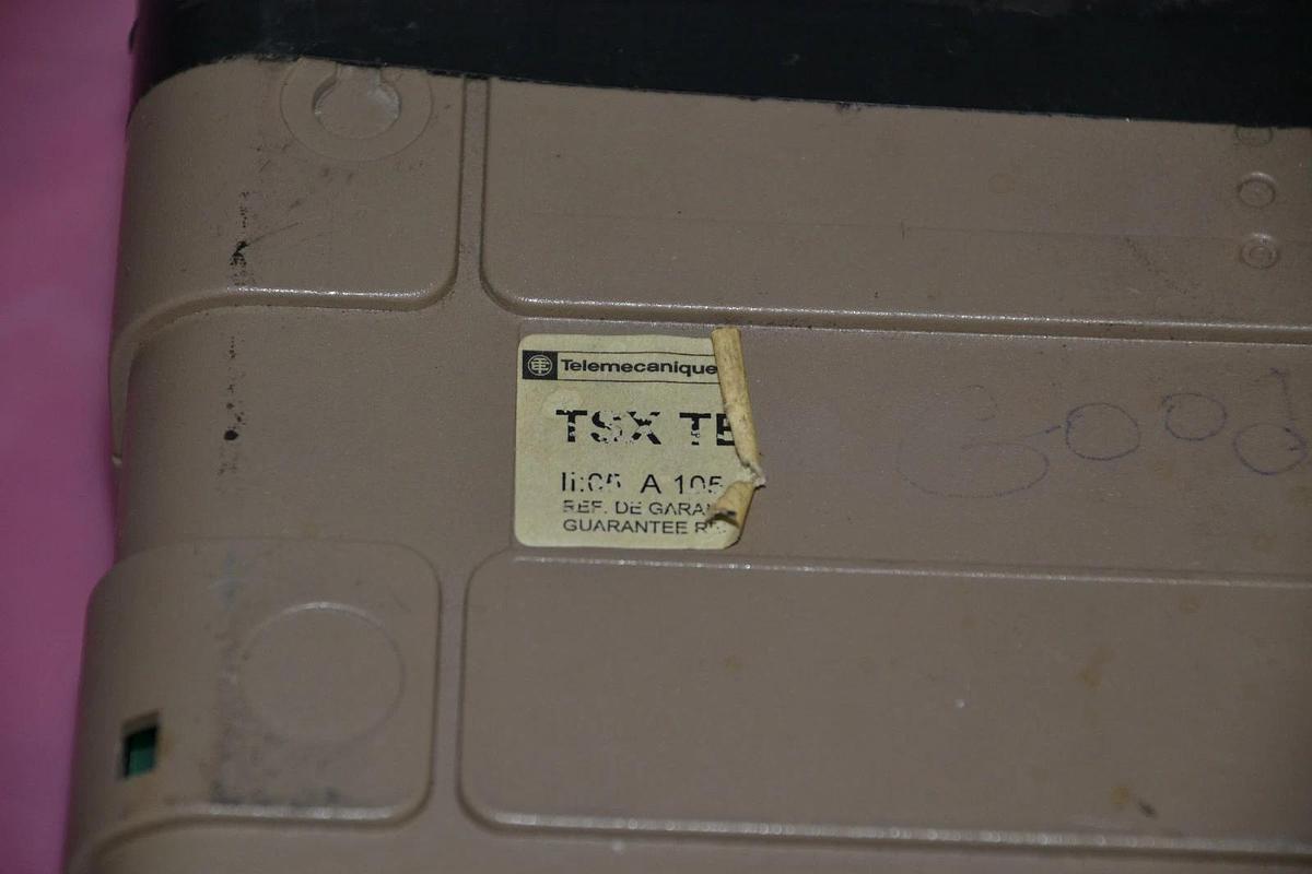 Used TELEMECANIQUE INTERFACE TSX-TE-01 TSXTE01 TSX TE 01