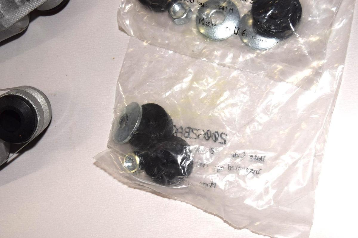 Rough Country N3 , 23269_M Front Shocks 6-8" | Ford Bronco 4WD (New)