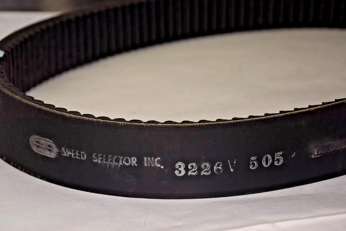 SPEED SELECTOR Variable Belt Cogged 3226V505 2" (NEW)