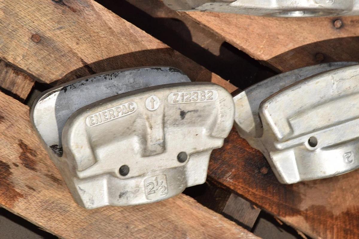 Used Enerpac Bender 1/2" - 4" 1/2-4" with attachments