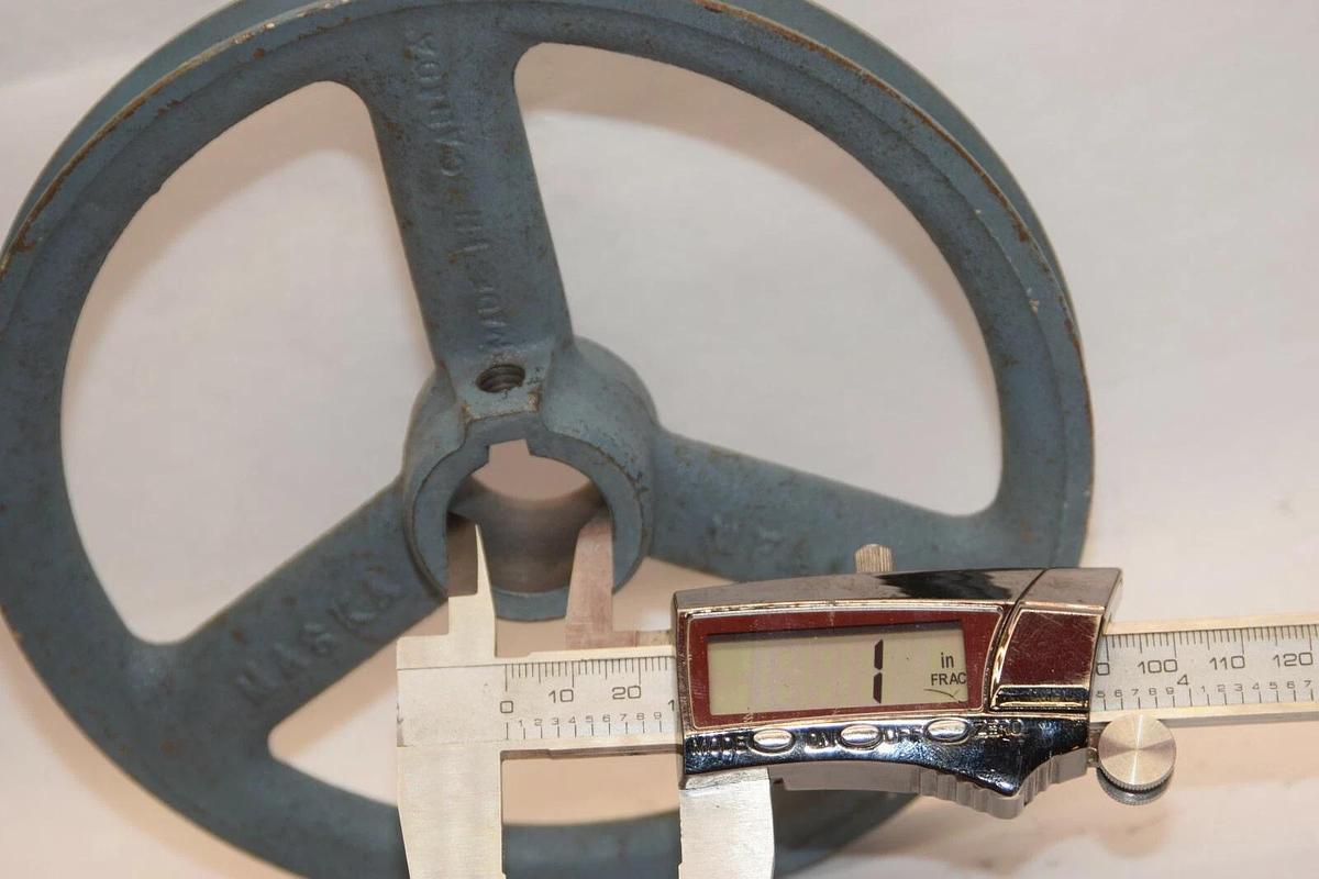 (NEW) MASKA MFAL74 1" Bore 7" Cast Iron Sheave