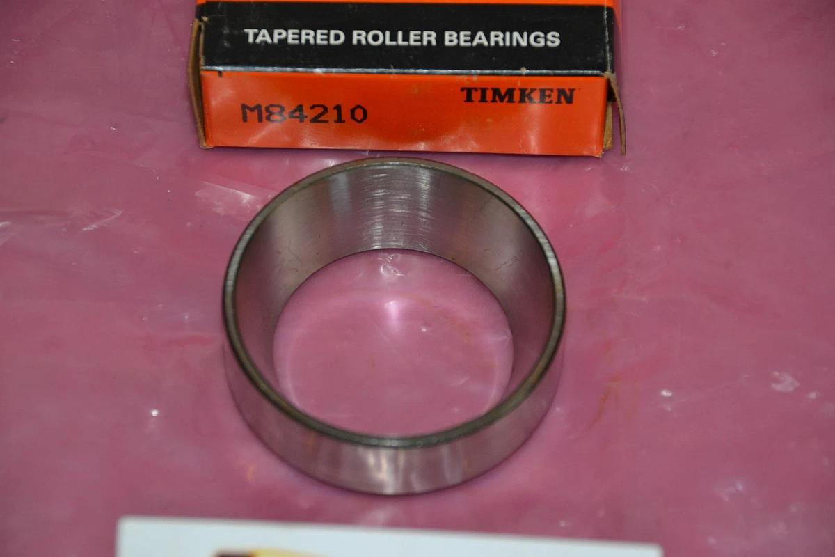 TIMKEN TAPERED ROLLER BEARINGS M84210 5198008 NEW