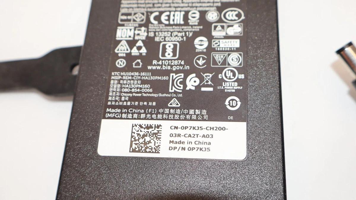 Used DELL HA130PM160 19.5V-6.7A , 130W AC Adapter 100-240v 1.8a
