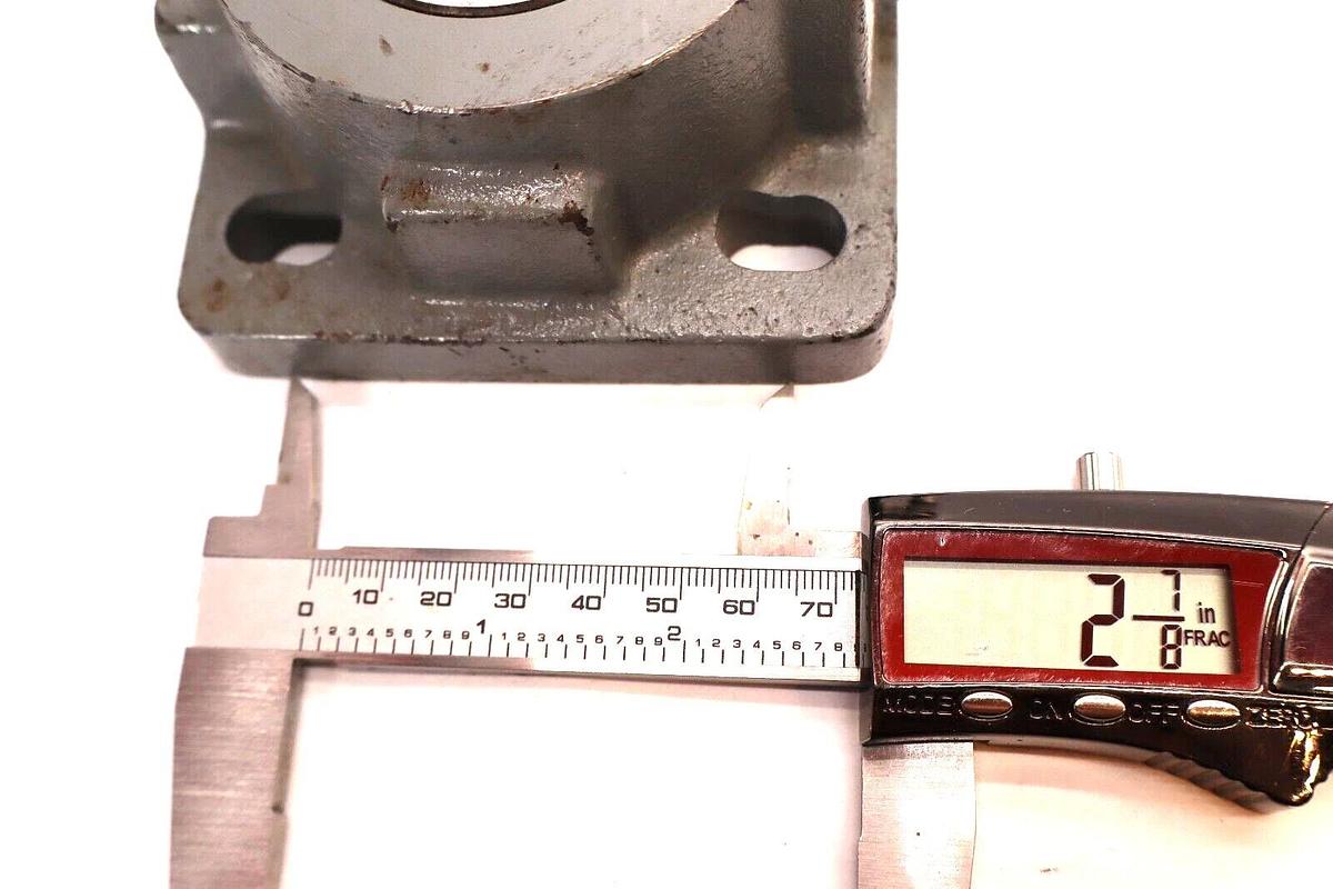 (NEW) FAFNIR 810P 4-Bolt Flange With Insert