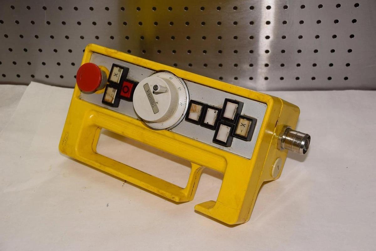 Used ROSE 301813 NAX0XS PENDANT CNC REMOTE Teach Pendant