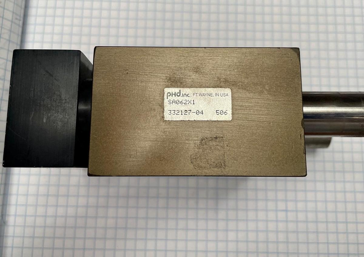 NEW SMC L-CDY1S15H-500 J5040/91 5.5kgf/cm2 RODLESS PNEUMATIC CYLINDER SLIDE