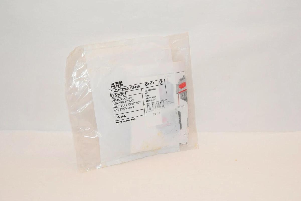 (NEW) ABB OA3HG01 1SCA022456R7410 Auxiliary Contact