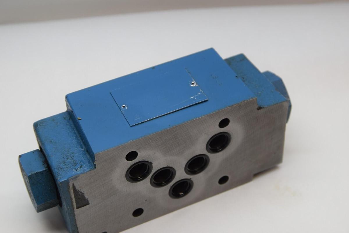 Used BOSCH / REXROTH Z2S10-1-30/V 407439/9 Pilot Check Valve