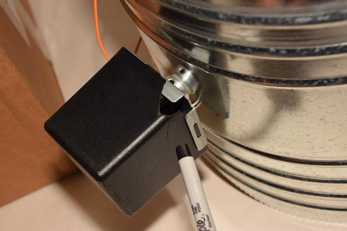 ACME MIAMI 95012 24Vac 12" Power Damper Power Open - Normally Closed N/C (NEW)