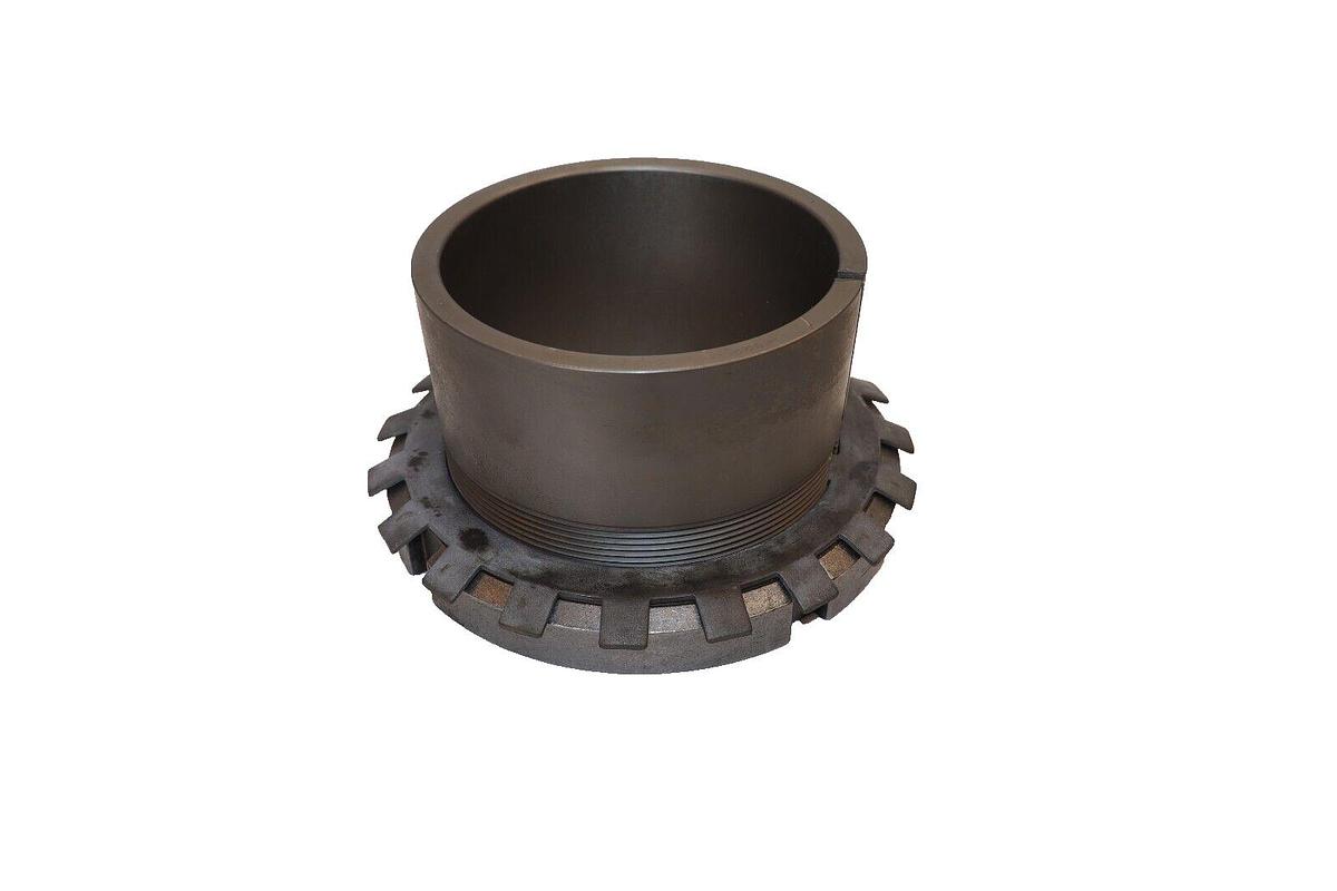 (NEW) SKF H322 , KM-22 Sleeve Adapter