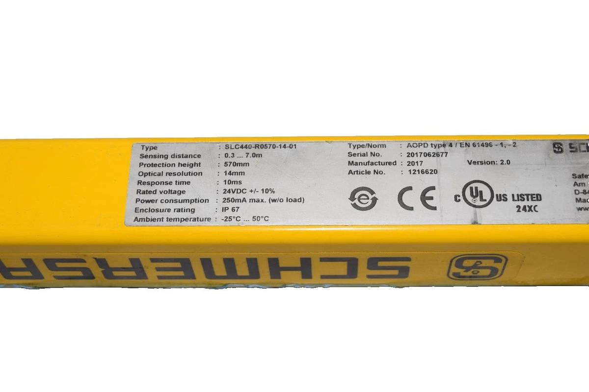 Schmersal Safety Light Curtain RECEIVER SLC440-R0570-14-01 24vdc (NEW)