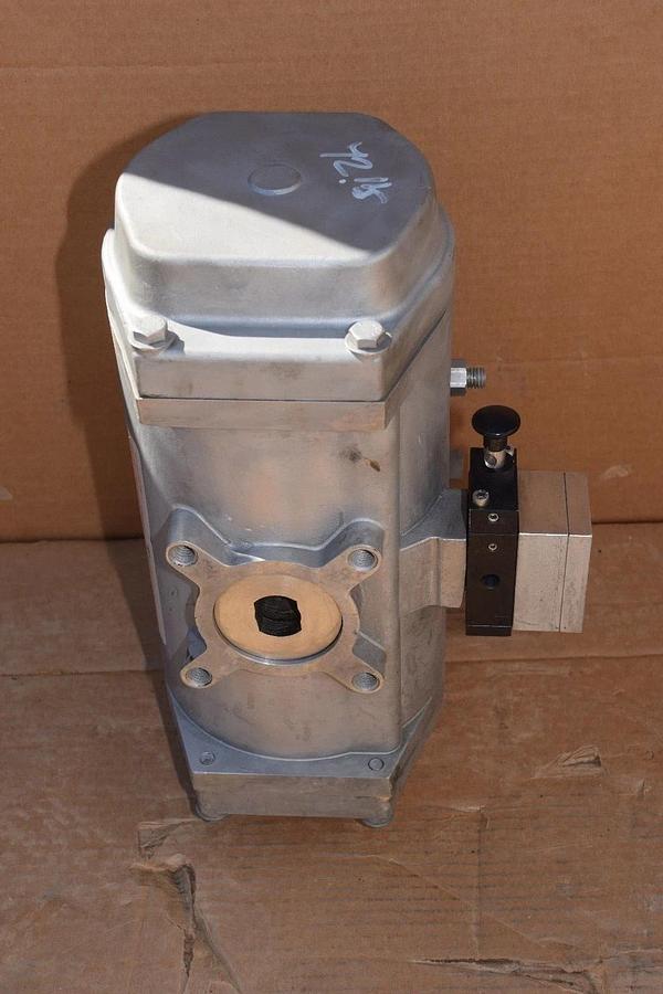 Used Bray Actuator pneumatic actuator 93-1604-11300-912, Valve Actuator
