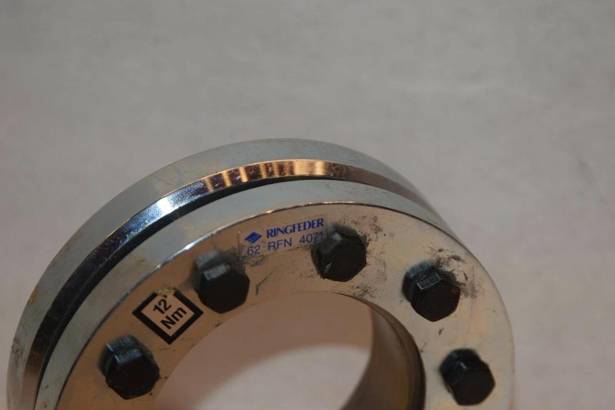 (New) Ringfeder 62 RFN 4071 SHRINK DISC P/N 13-422058 62MM coupling