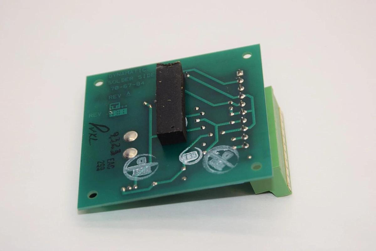 Used EATON / DYNAMIC 15-240-76 Rev. A +5V Keypad Power Supply