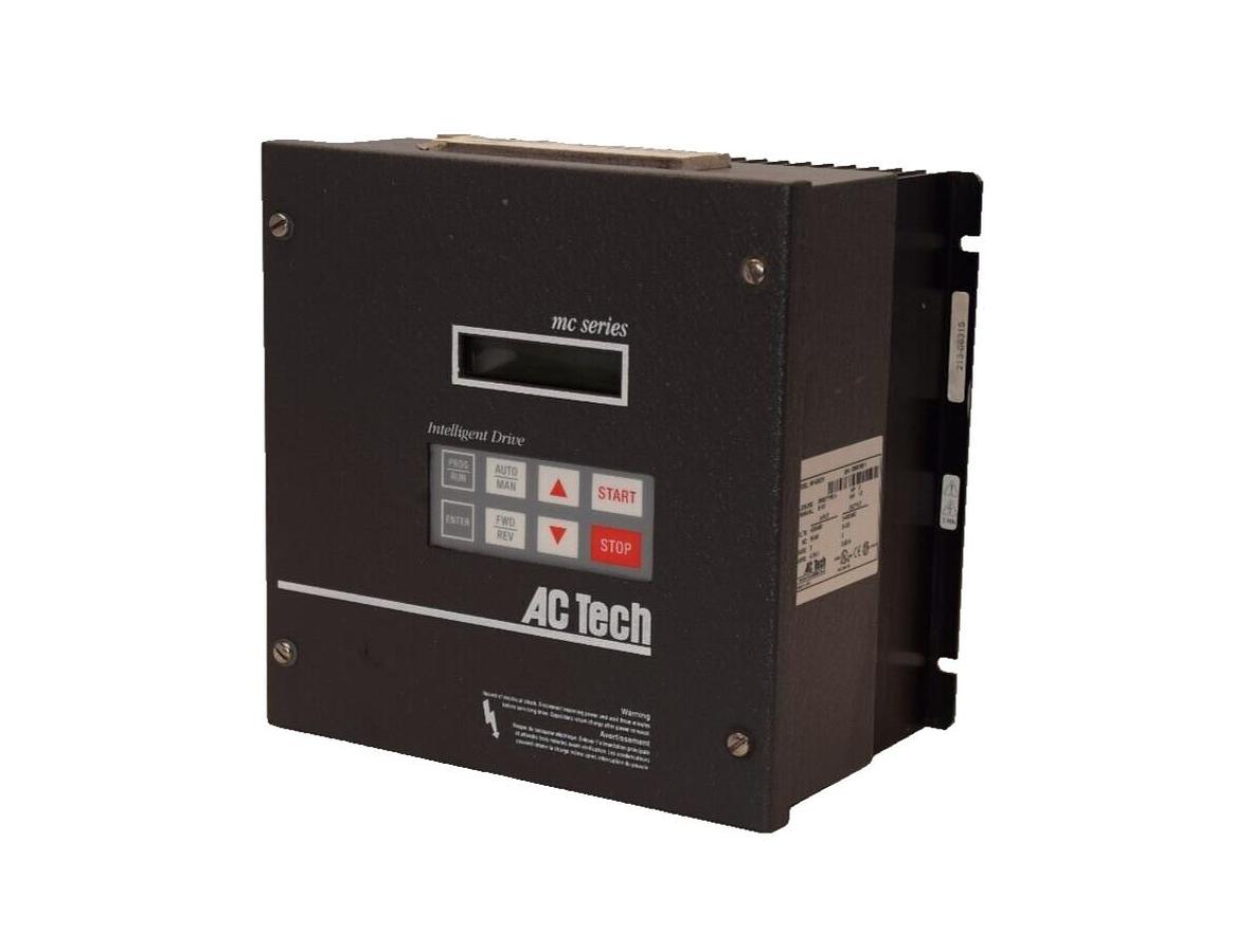 LENZE M1420CH 2HP 1.5KW 400/480v Inverter Drive (NEW)