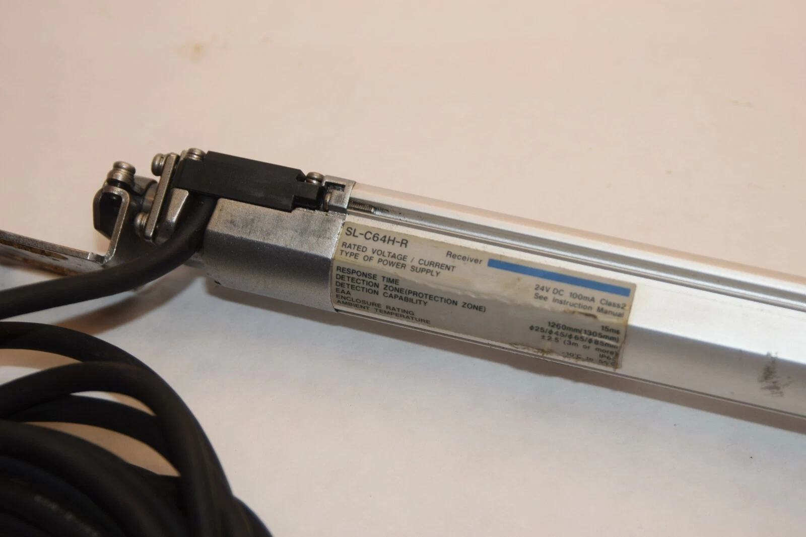 Used KEYENCE SL-C64H-R SLC64HR 24Vdc 100mA Light Curtain Receiver