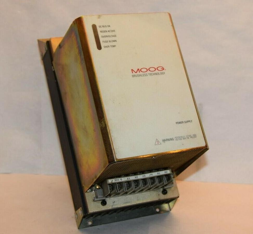 Used Moog Servo Motor Control Drive 152D423A