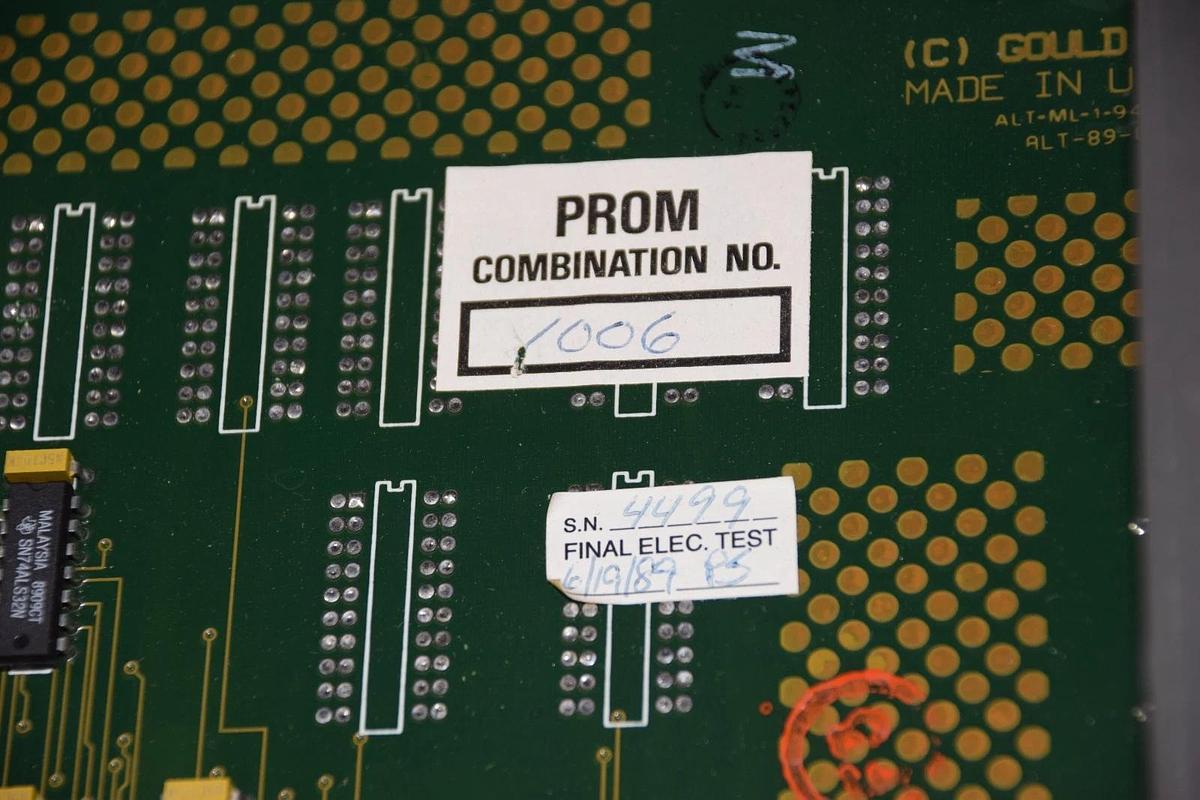 Used AEG / MODICON M909 M909-022 M909022 REV B MEMORY MODULE