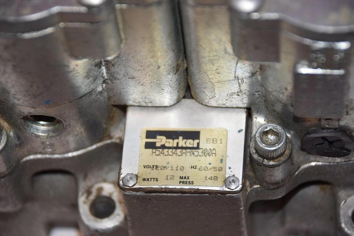 Used PARKER A543343AHN5300A 120/110V 60/50Hz 12W 140psi SOLENOID VALVE