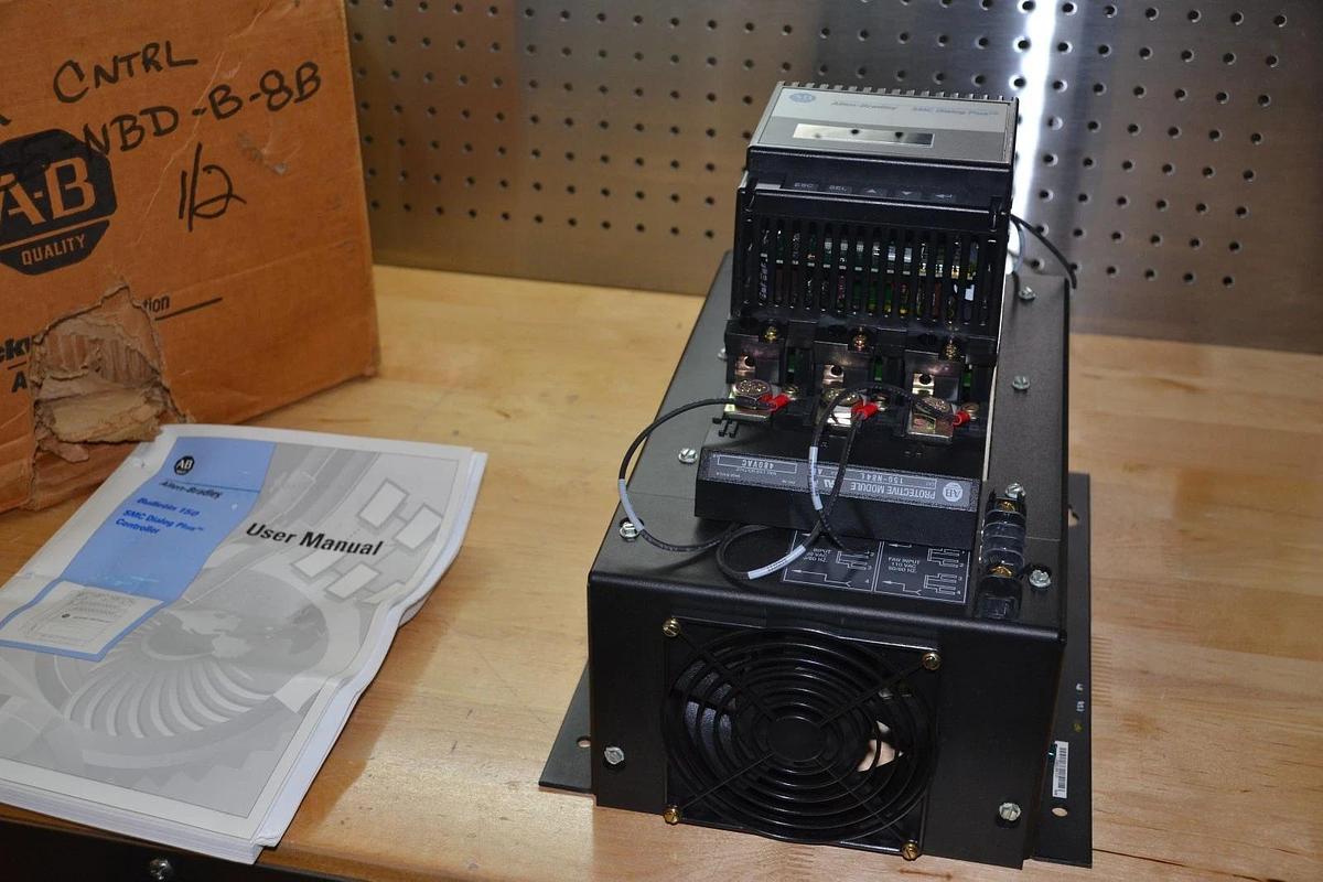 ALLEN BRADLEY 150-B135NBDB-8B  Smart Motor Controller  150 B135NBDB 8B NEW