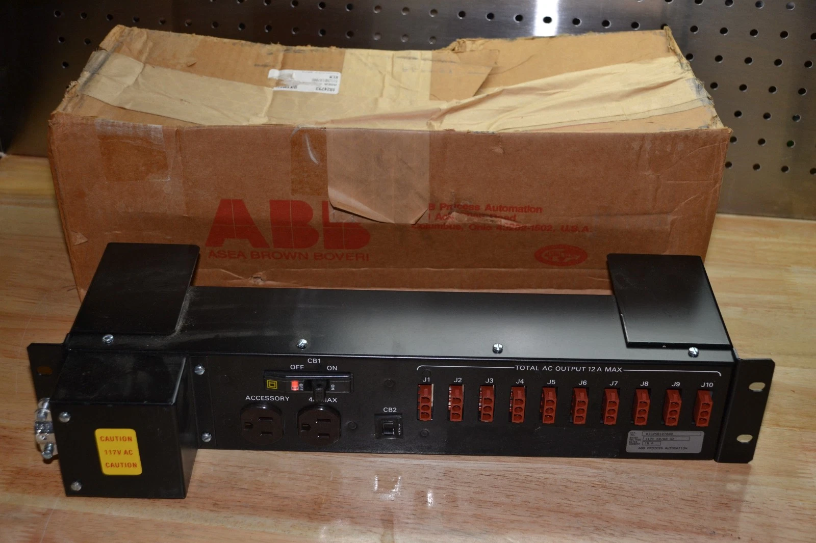 ABB Power Supply Distribution Module 6152NB10700B NEW