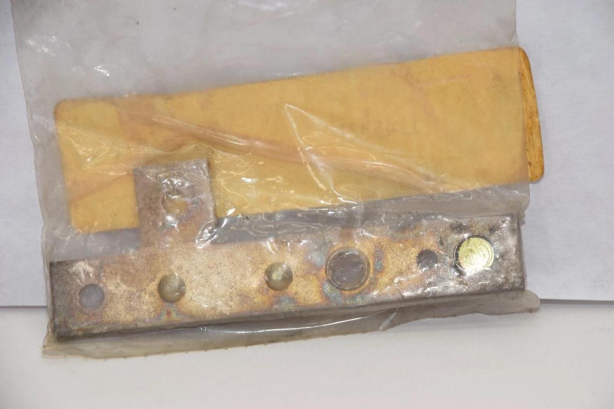 (NEW) HYSTER 1145321 Right Handed Contact Arm