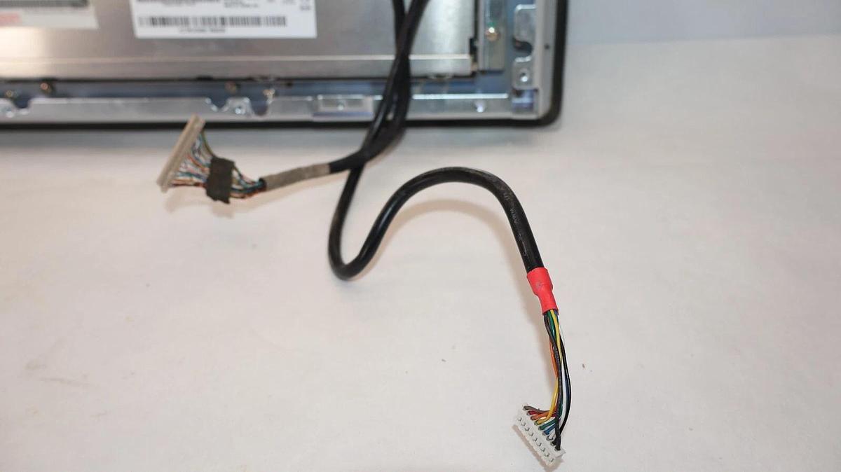 Used ALLEN BRADLEY / AU Optronics  M170EG01 17" VersaView 1700P LCD Screen Panel