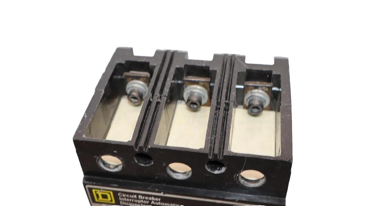 Used Square D 125a Circuit Breaker KCF34125  125 Amp 3P 480V