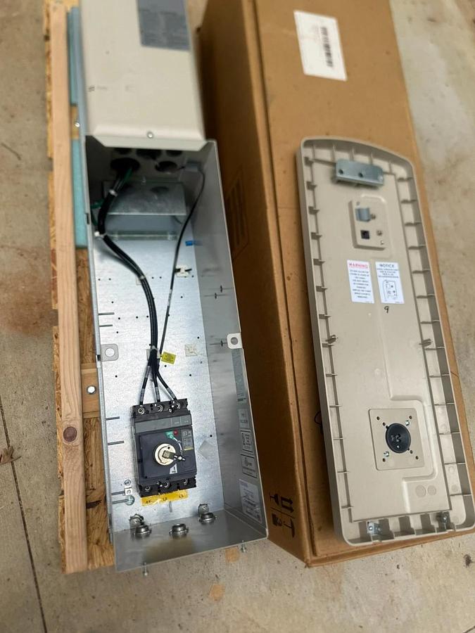 YASKAWA Z100 Drive CIMR-ZU4A0034FAA 3ph 480v w/ Z1C1B034PC *NEW take out*