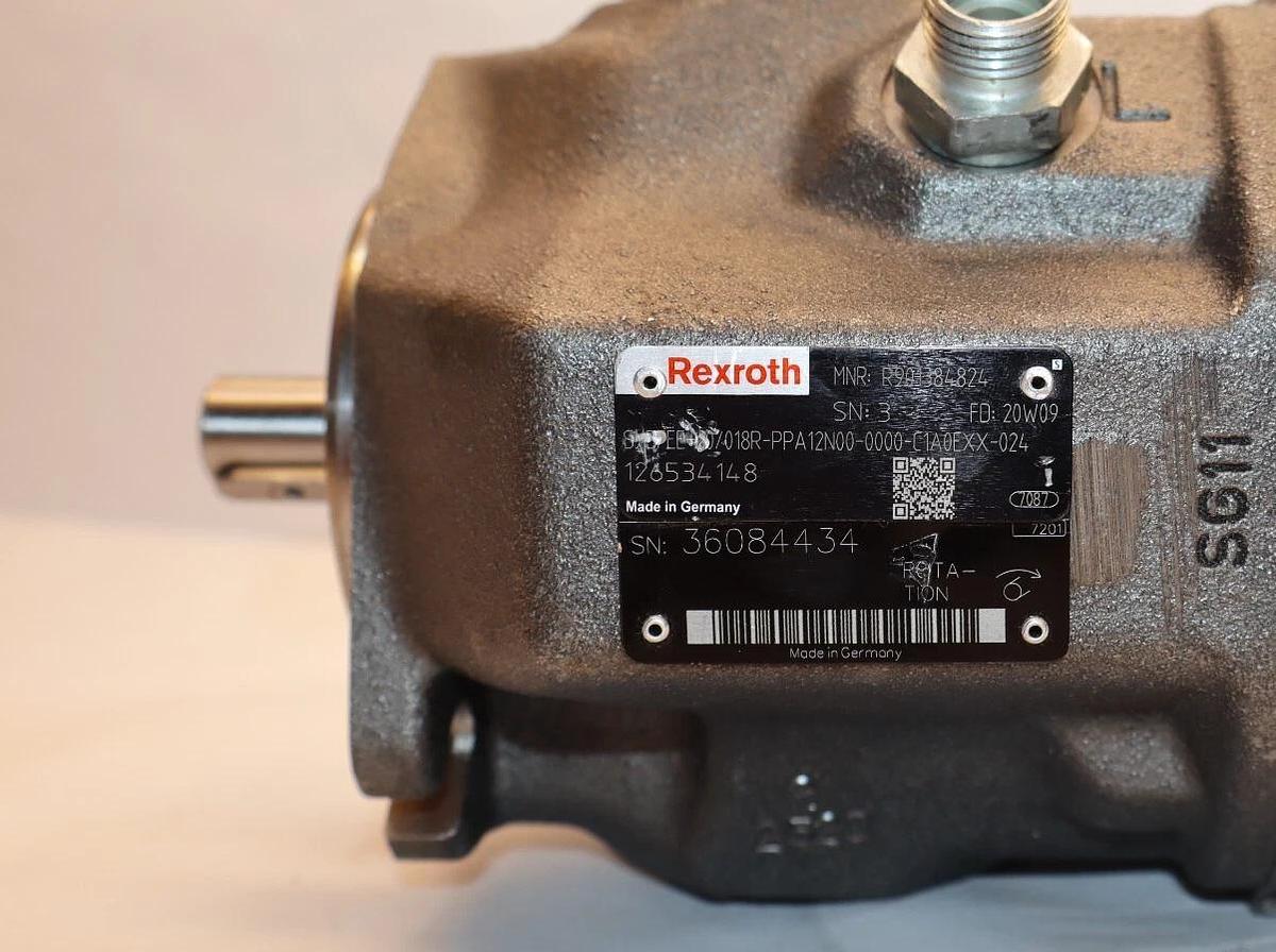 Rexroth Displacement Pump R901384824 SYDFEE-20/018R-PPA12N00-0000C1A0EXX024 RBLT