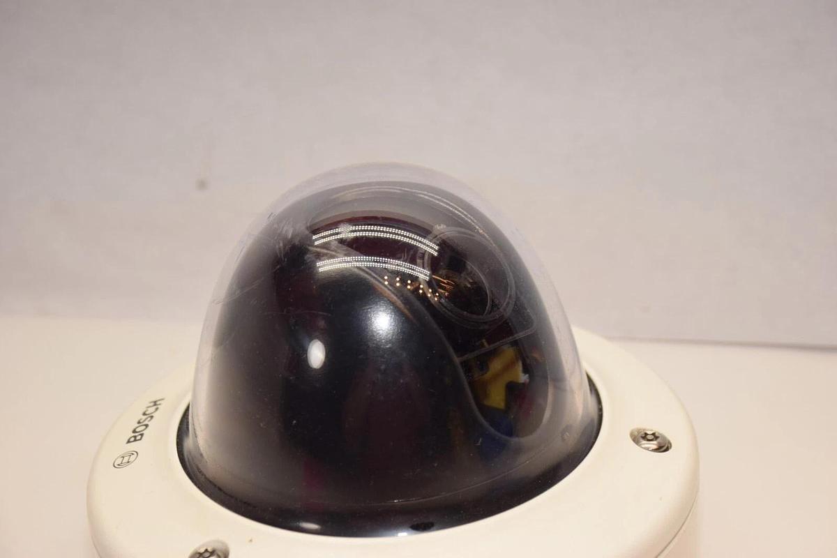 Used BOSCH VDC-455V03-20 , VDC455V0320 Dome Security Camera *Scuffs*