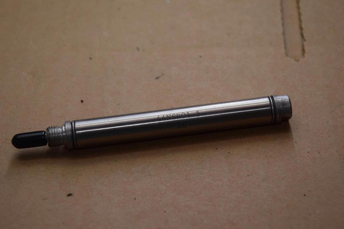 Used SCHRADER BELLOWS .44NSR01.5 4.6" STAINLESS STEEL AIR CYLINDER