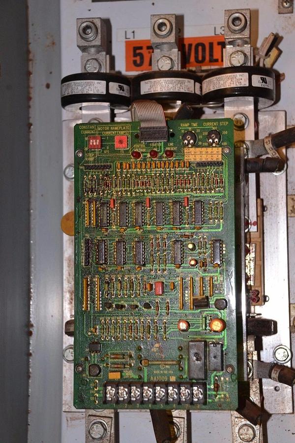 Used Saftronics Softstarter SA6 Solid State Starter 3286-75T 328675T 575v 75hp