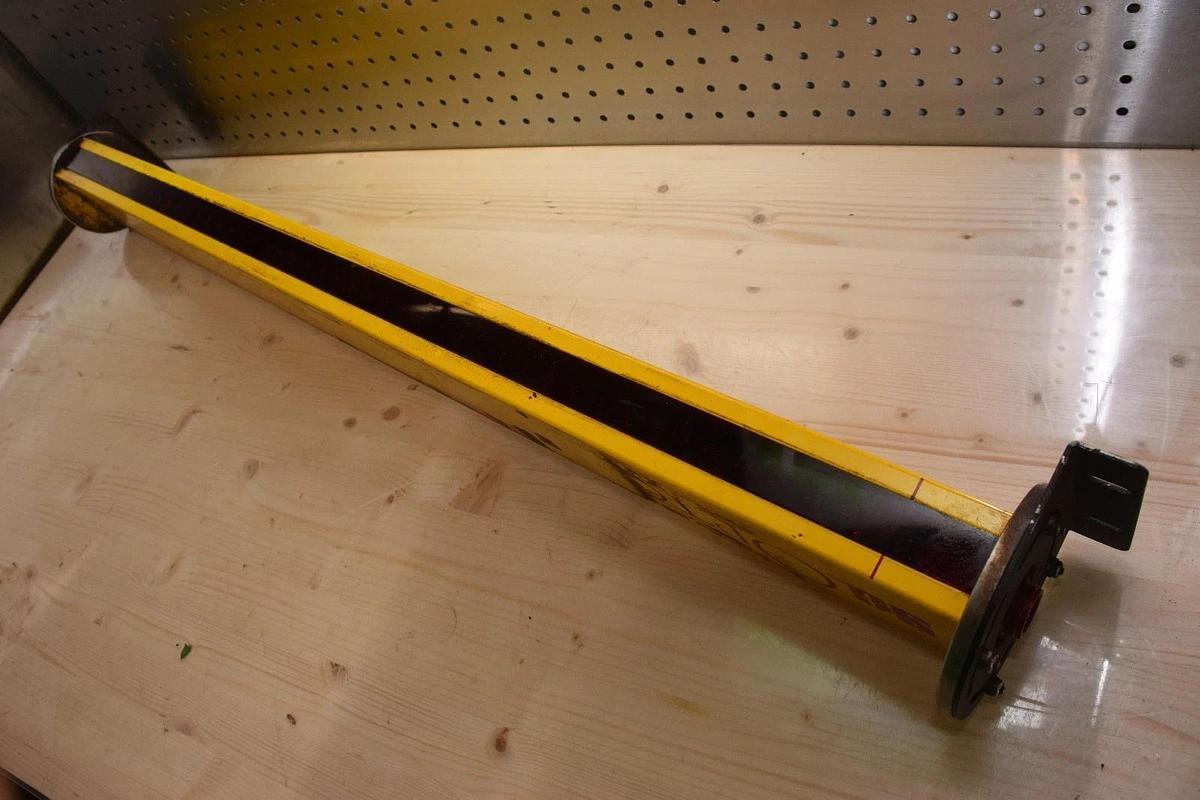 Used STI OPTOSAFE P4136B-2, P4100B-2, SERIES 36" 100' RANGE SAFETY LIGHT CURTAIN