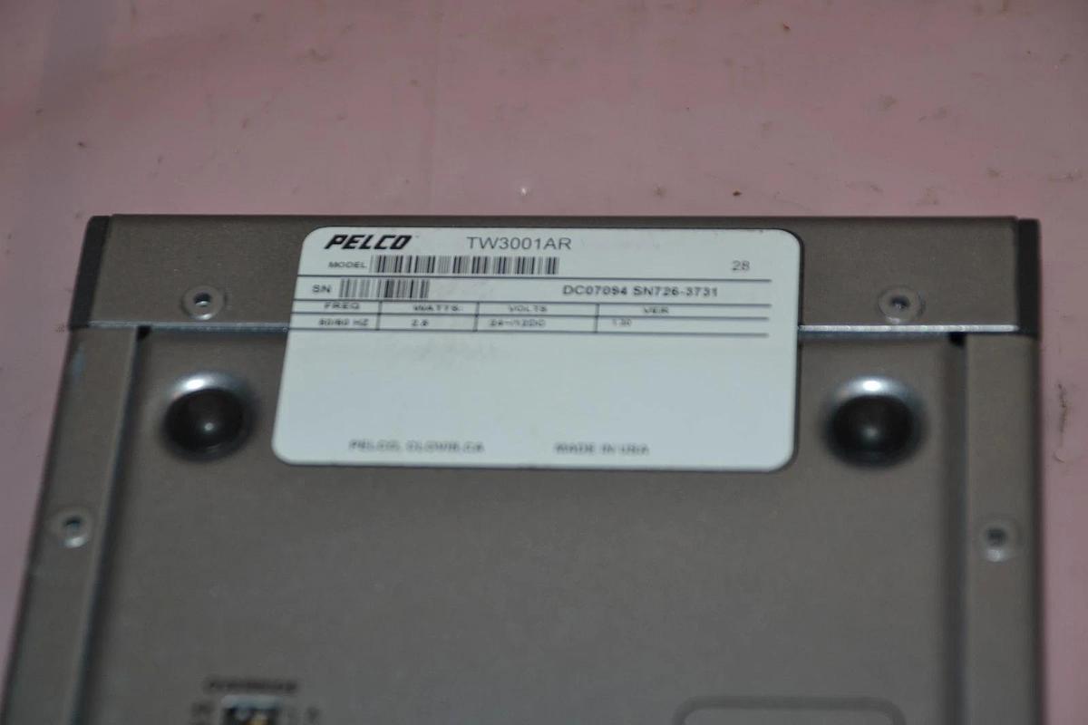 Used PELCO TW3001AR 50/60 Hz 2.5W 1 CHANNEL ACTIVE UTP RECEIVER