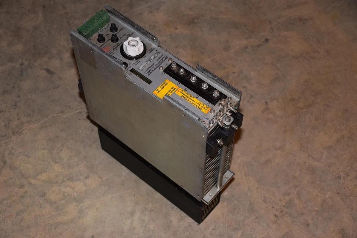 Used INDRAMAT KDV1.3-100-220/300-115 100A AC SERVO POWER SUPPLY DRIVE