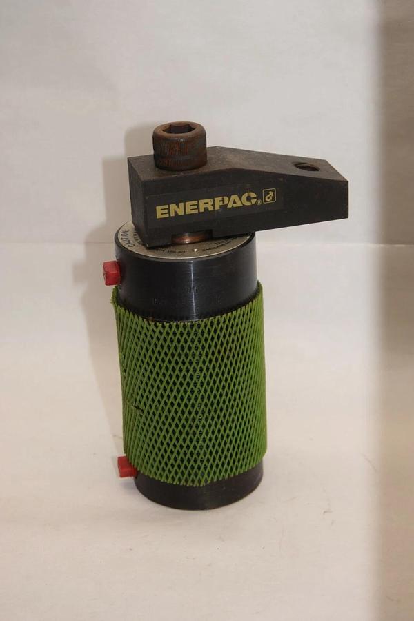 (New) ENERPAC RWL-33-OHOC HYDRAULIC  Clamp  RWL 33  RWL-33 0H0C cylinder