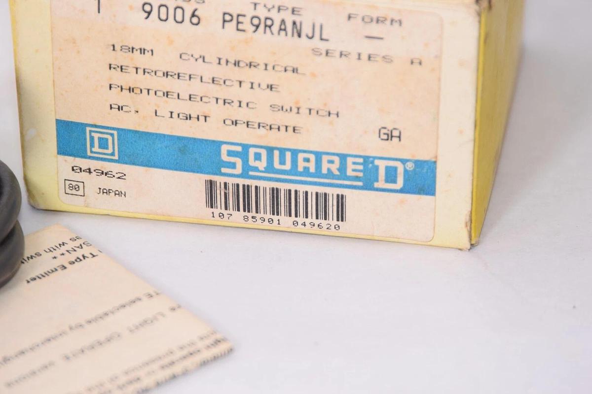 (NEW) SQUARE D PE9RANJL Series A 18mm Cylindrical Photoelectric Switch