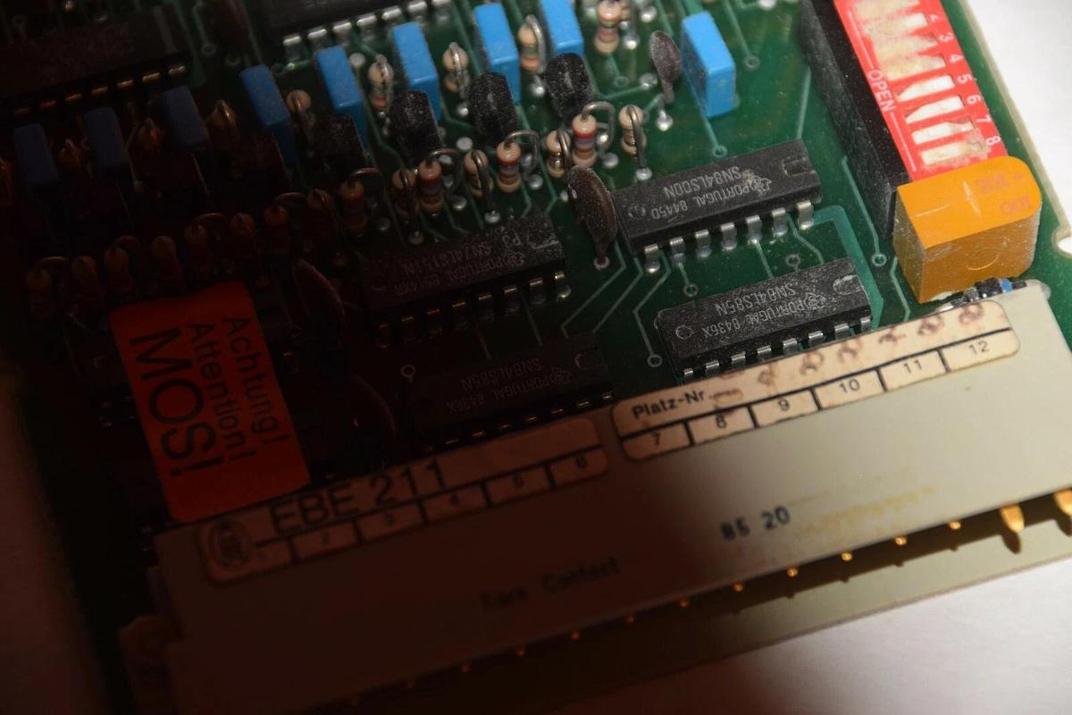 Used Klockner-Moeller EBE211 ADJUSTABLE TIMER MODULE