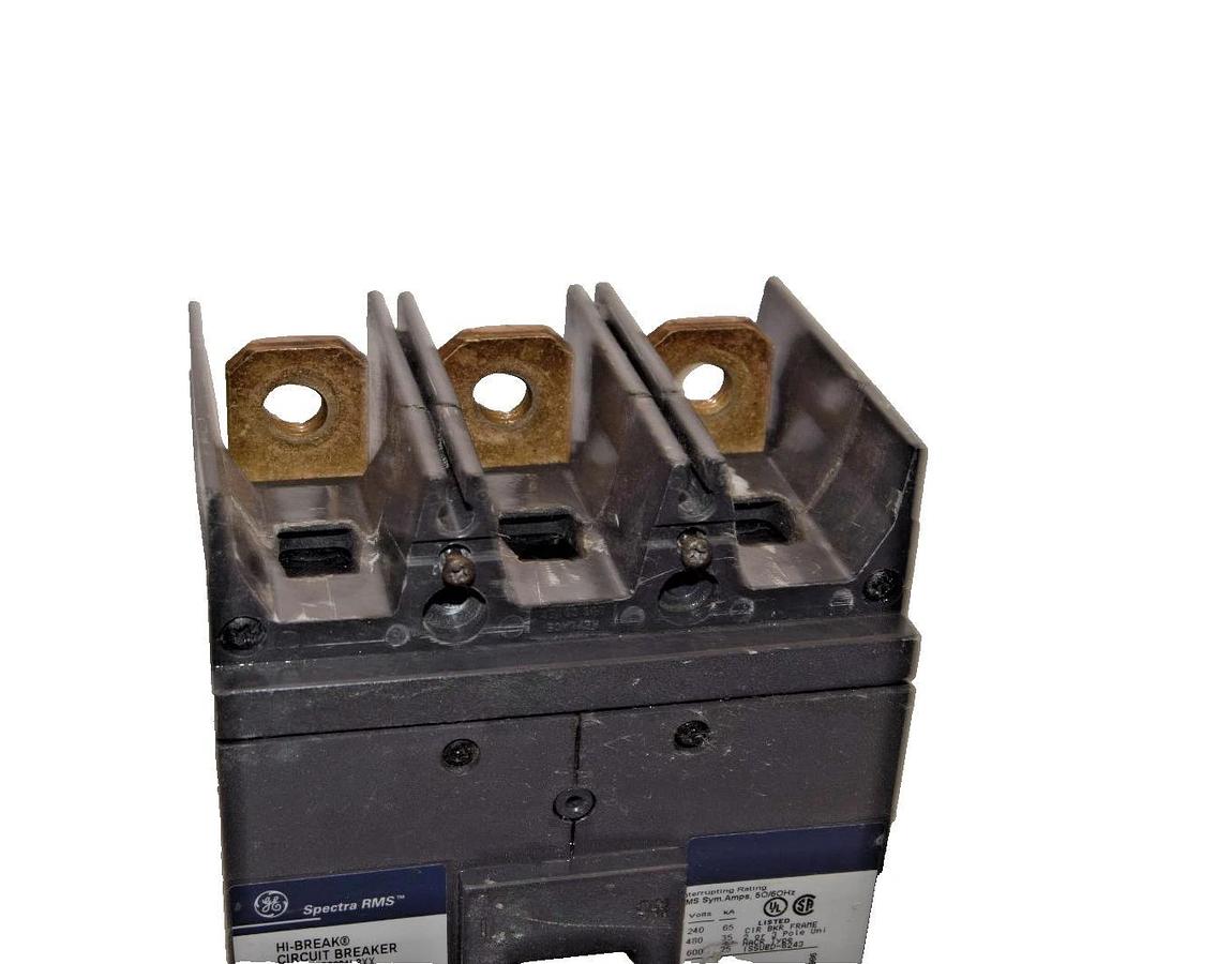 Used GE Spectra RMS Hi-Break Breaker 150A 150 Amp 600v 3p SGHC3601L3XX 125a plug