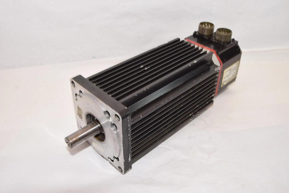 Used RMS L-L 240V  RMS L-L 240 3 Phase 3.5Hp 0-150Hz Brushless Motor