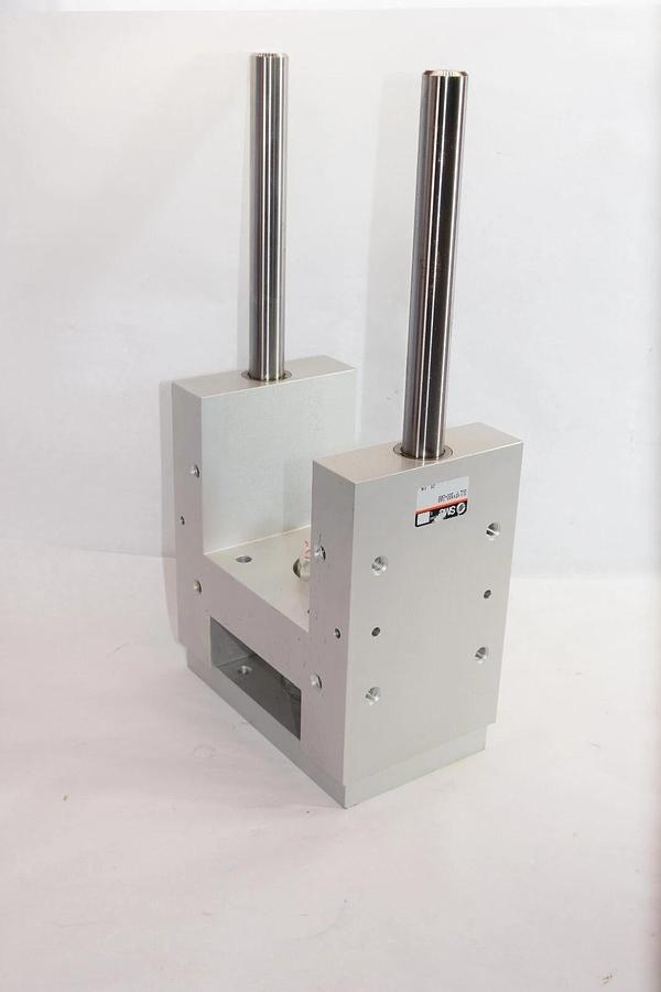 (NEW) SMC GUL*F*100-200 Compact Pneumatic Slide Cylinder