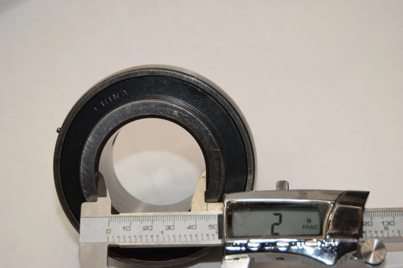 (NEW) IPTCHI U0211-32 3-15/16" Outside Dia. 2" Bore Bearing