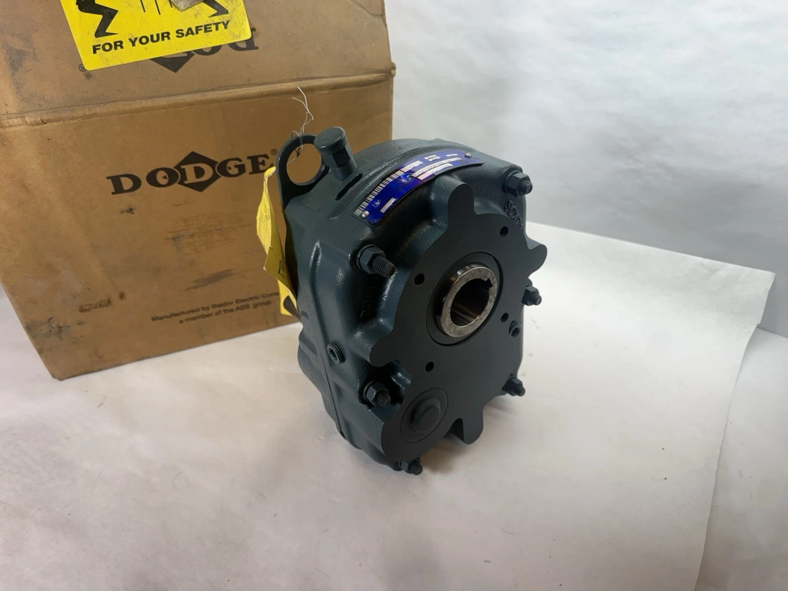 Dodge SCXT115A 351163-GV143651452 Screw Conveyor Reducer Gear box 15.35 : 1 New